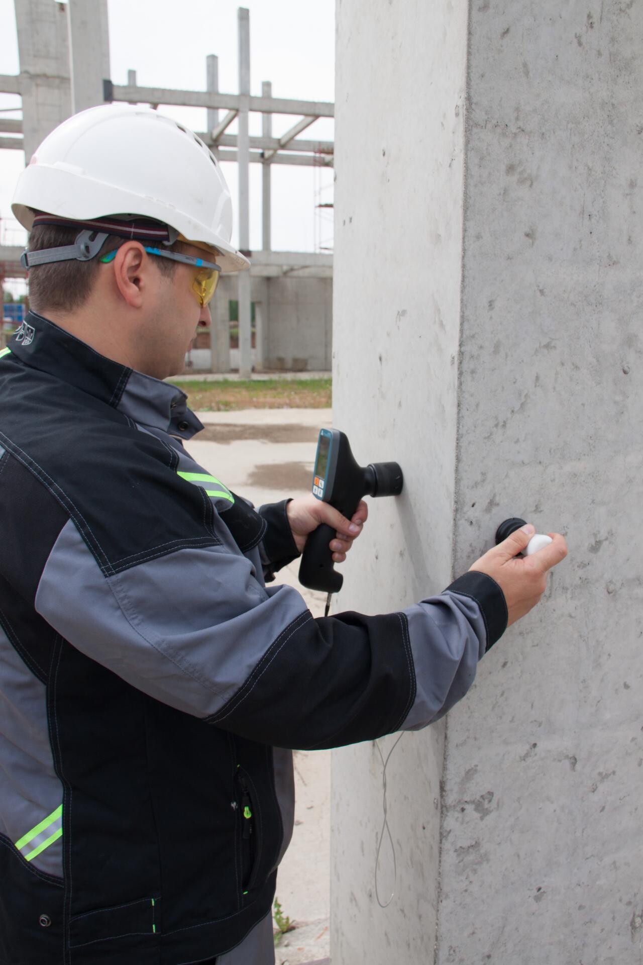 A1410 PULSAR - Couplant-free Ultrasonic Pulse Velocity Tester (UPVT)