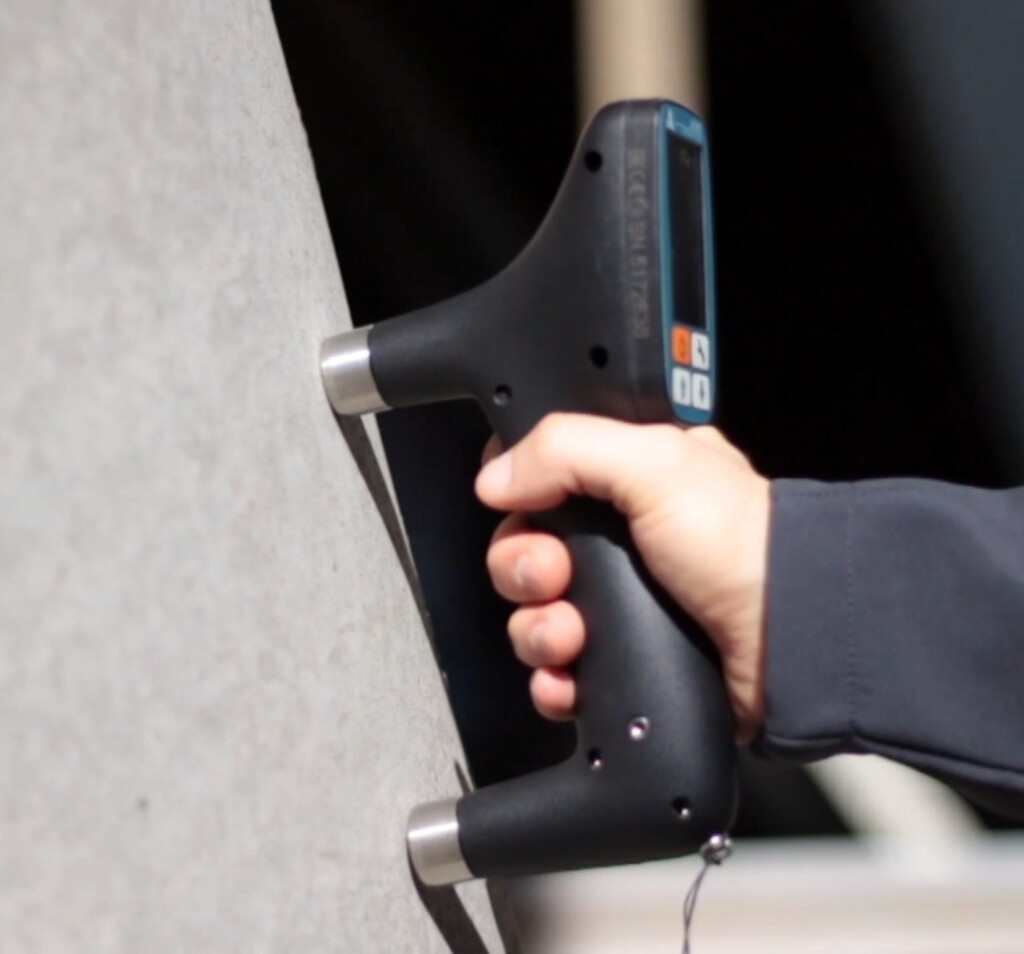 UK1401 SURFER -  Ultrasonic Pulse Velocity Tester (UPVT)